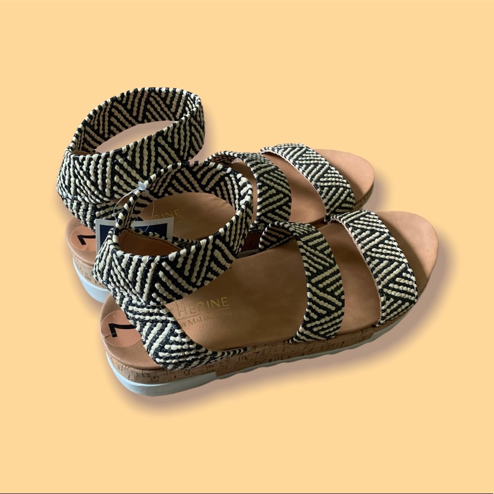 Catherine Malandrino comfy high top sandals 🌼